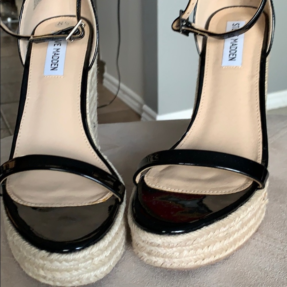 Black Steve Madden wedges